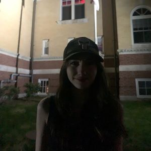 Meet your Posher, Lily